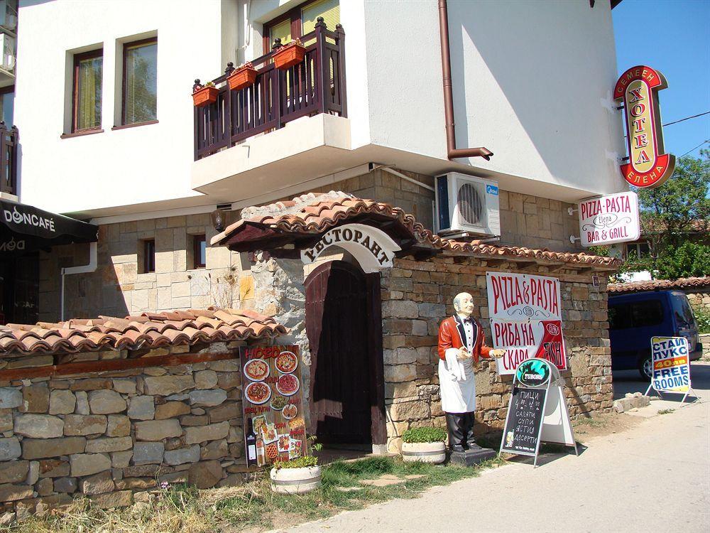 Hotel Elena Veliko Tarnovo Buitenkant foto
